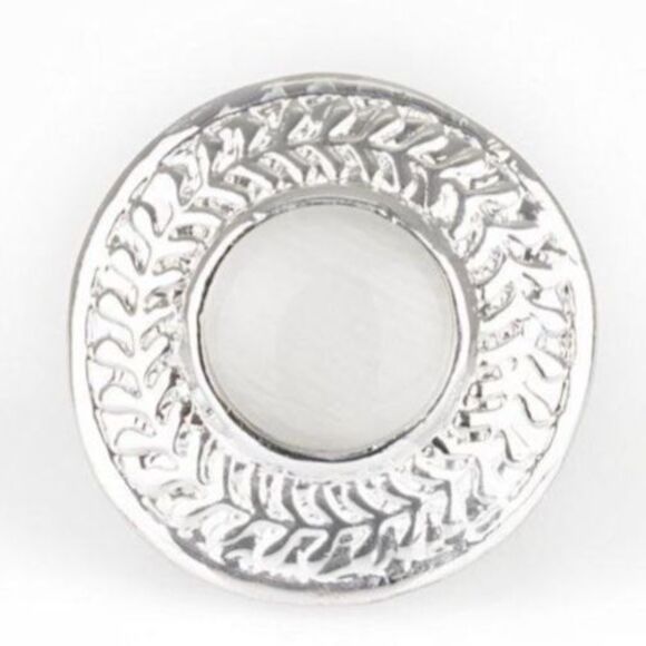 Garden Garland White Ring (76) - Picture 2 of 3